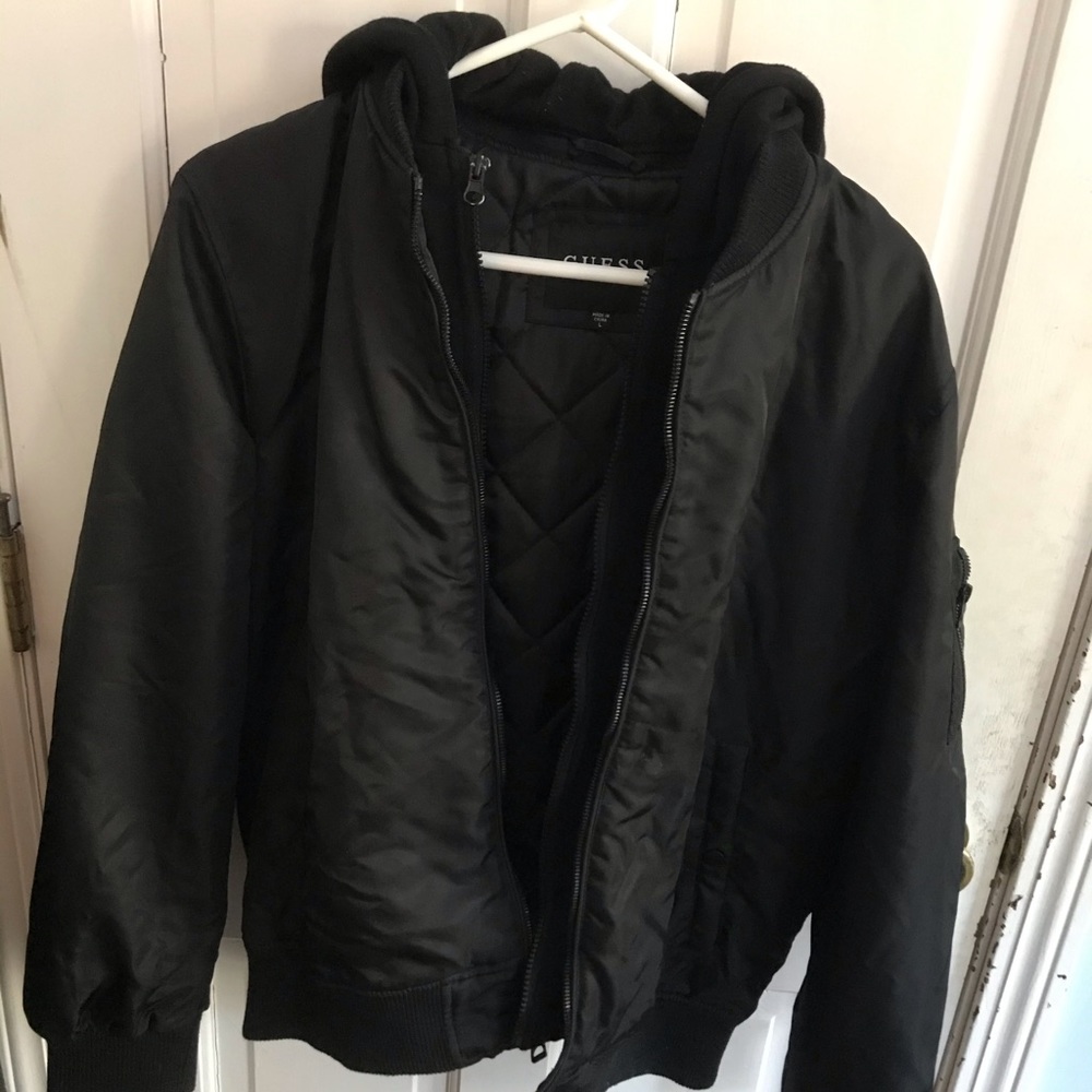 Guess men’s heavy bomber jacket